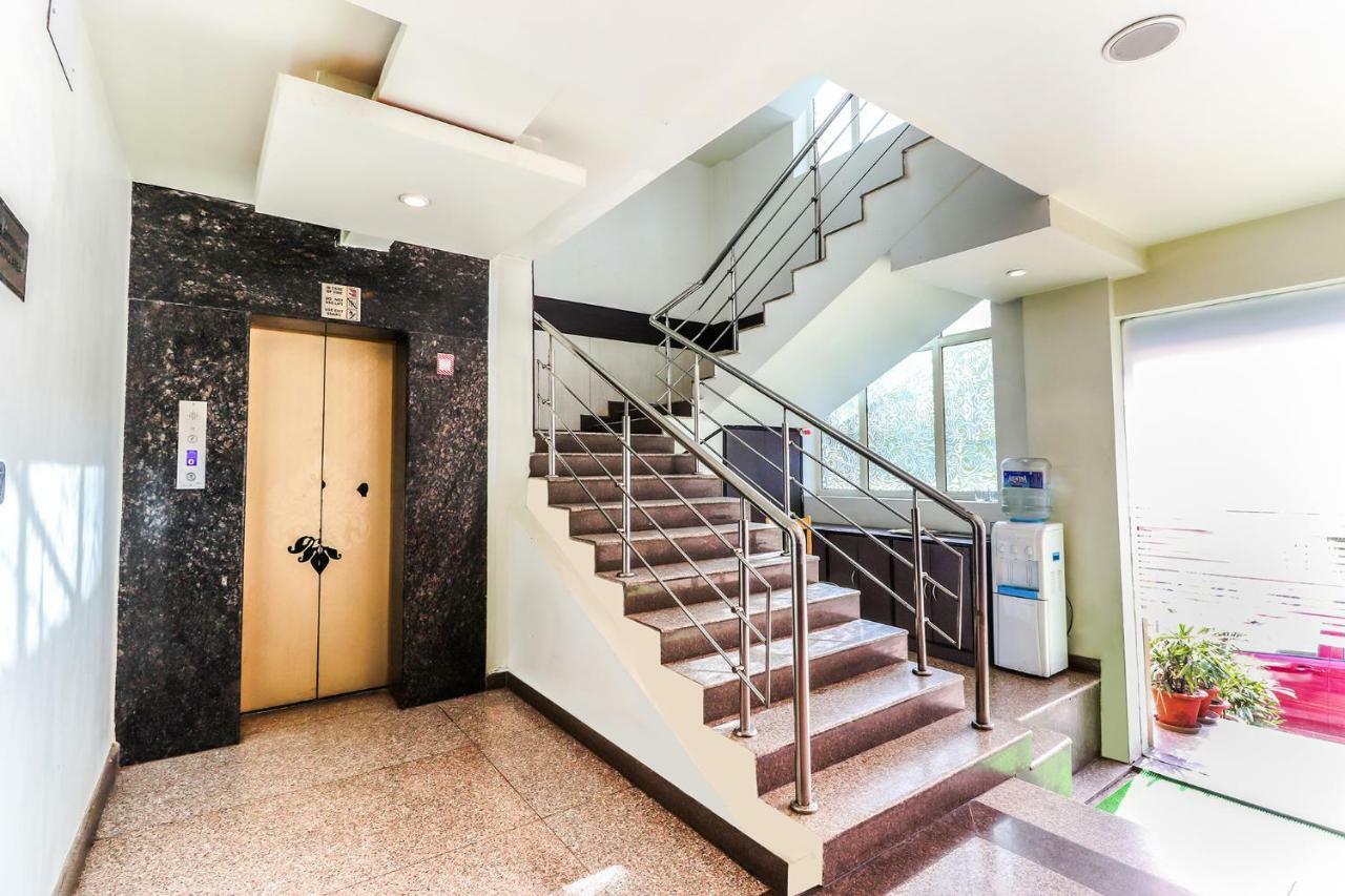 Capital O 5663 Gs Inn Chinhat Zewnętrze zdjęcie
